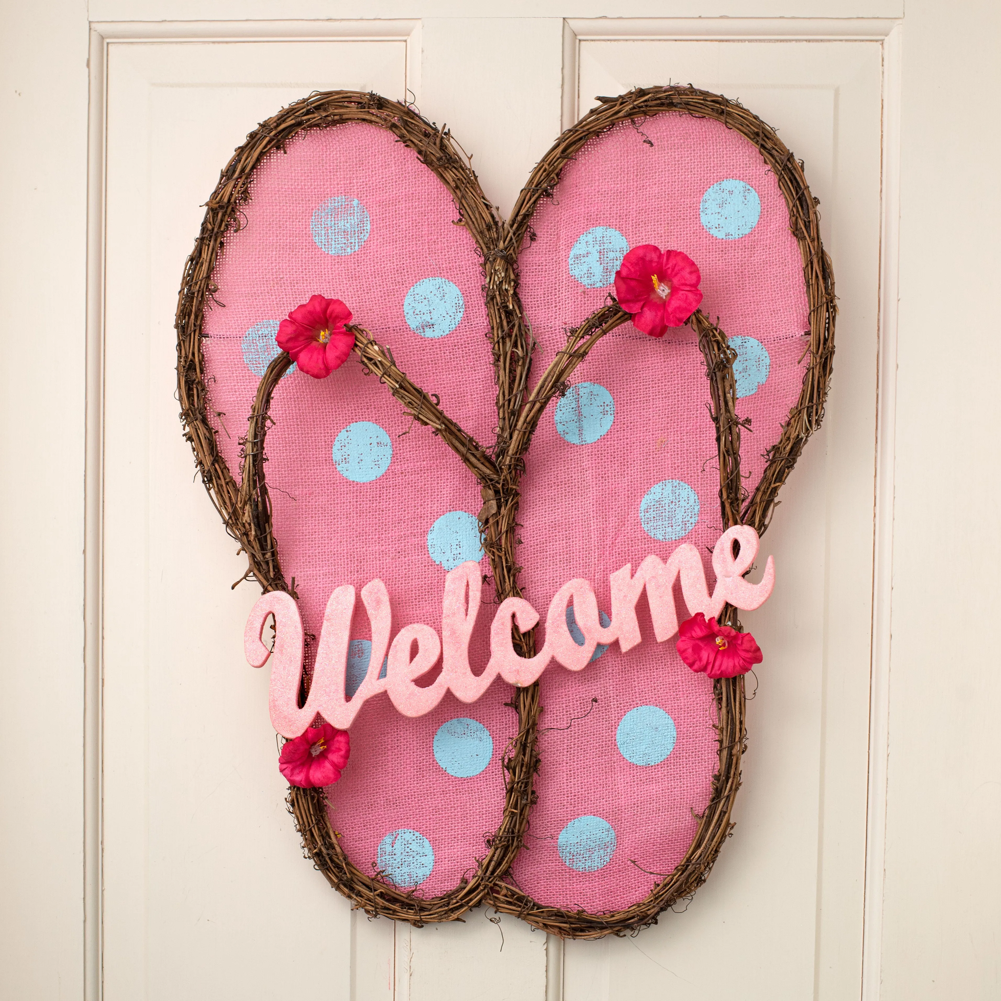 22" Flip Flop Grapevine Hanger