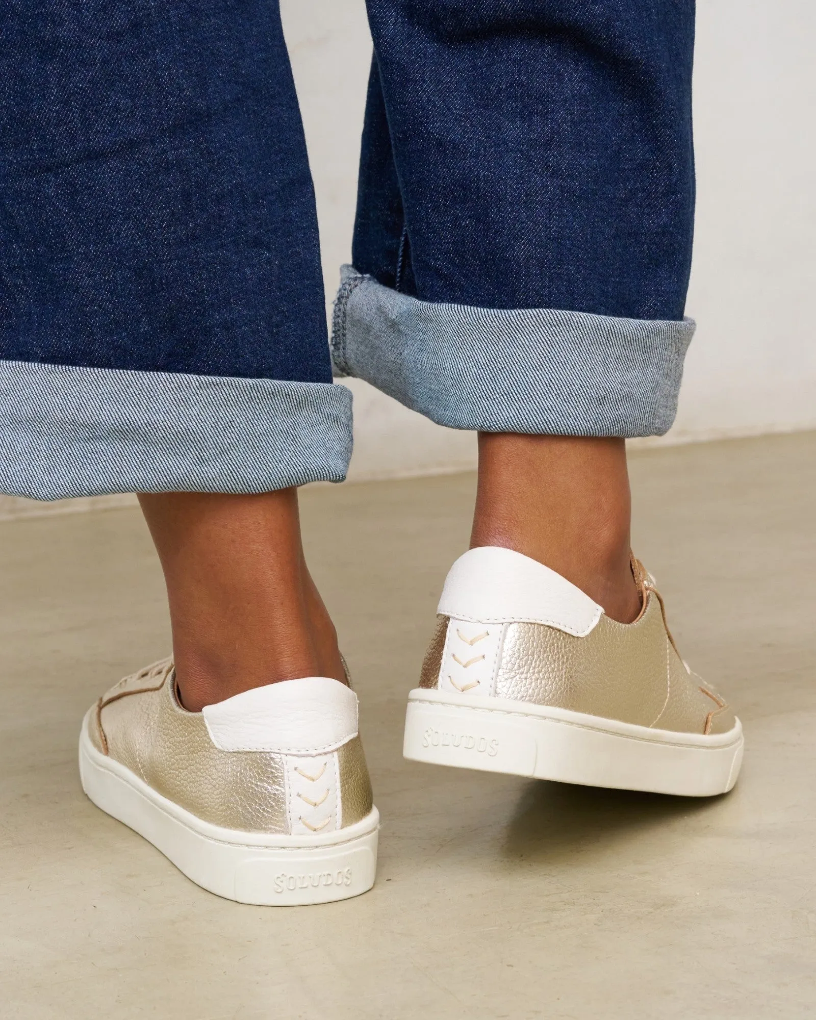 Womens_Sneakers_The Ibiza_Leather Colors_Platinum